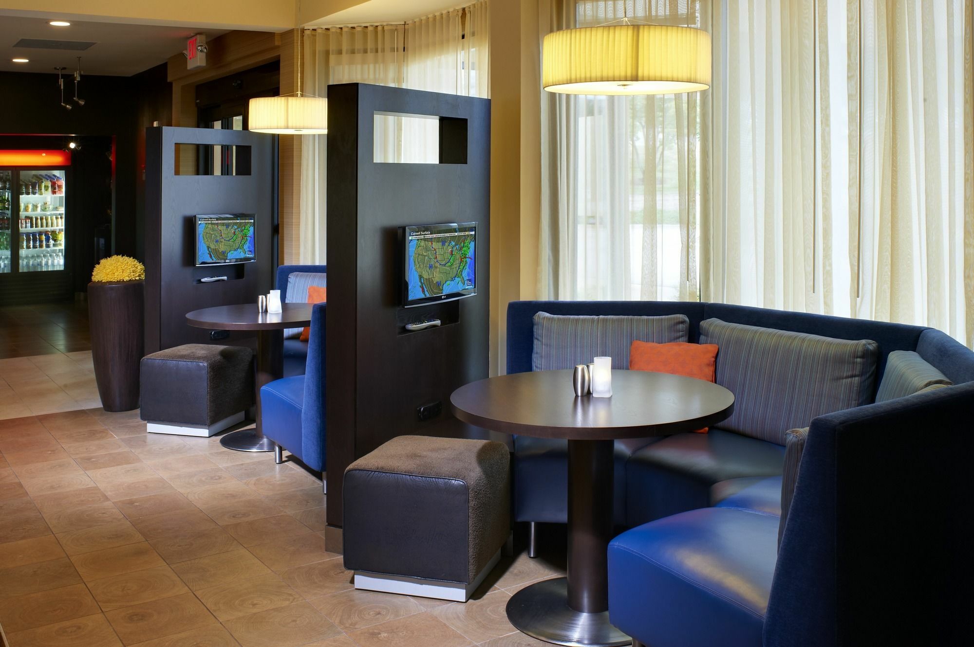 Courtyard St. Louis Creve Coeur Hotel Екстериор снимка